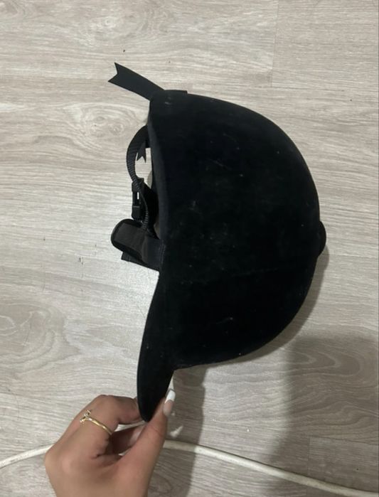 Capacete de equitacão
