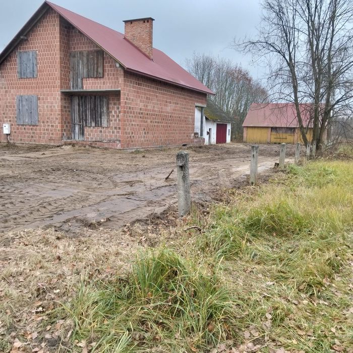 Dom jednorodzinny w stanie surowym , Gwoździec