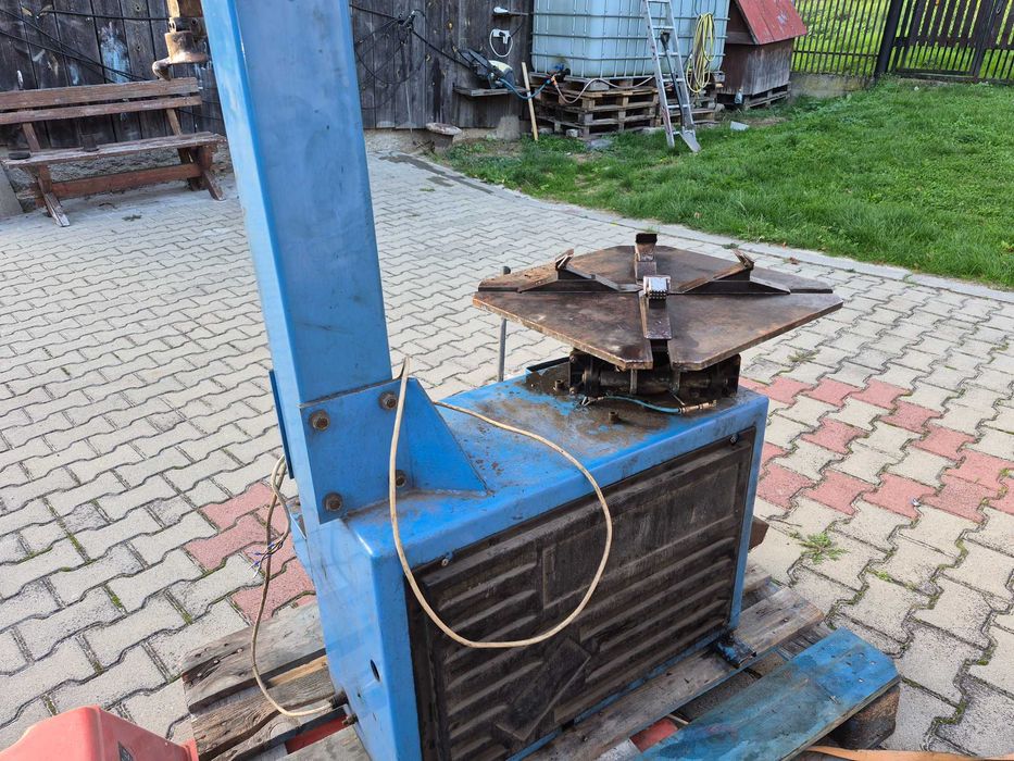 Montażownica do opon UNI-TROL – do przygotowania / uruchomienia