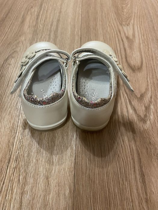 Продам дитячі туфельки 21 розмір