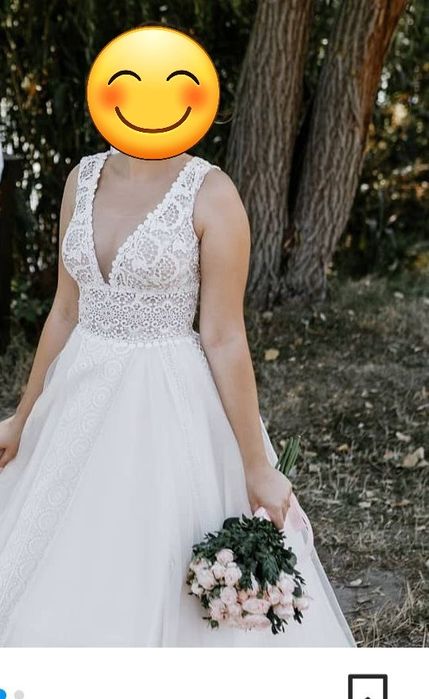 Весільна сукня...