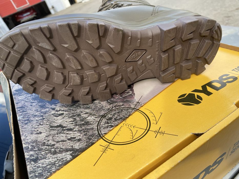 Берци зимові YDS Gore-Tex розмір 39-40, олива.
