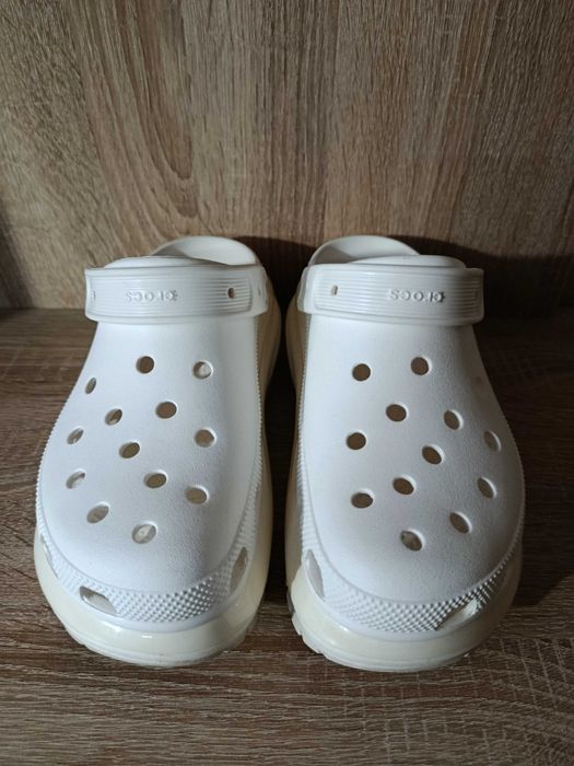 Crocs mega crush clog