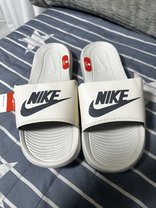 Шлепки nike