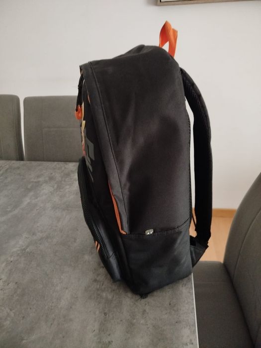 Mochila escolar sem defeitos