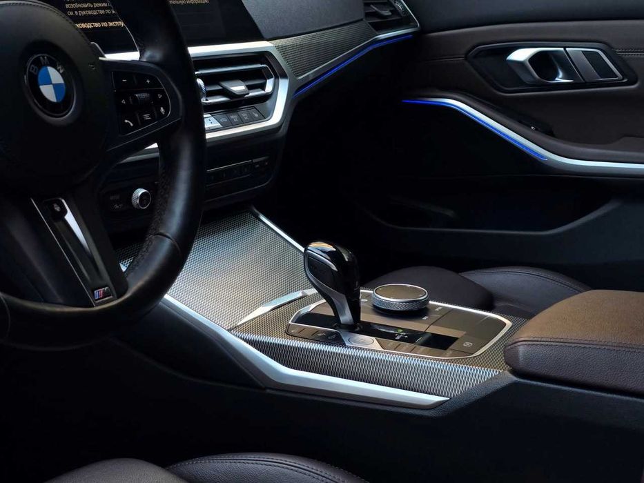 Продам BMW 3 Series 2022. Можна в розстрочку, під викуп.