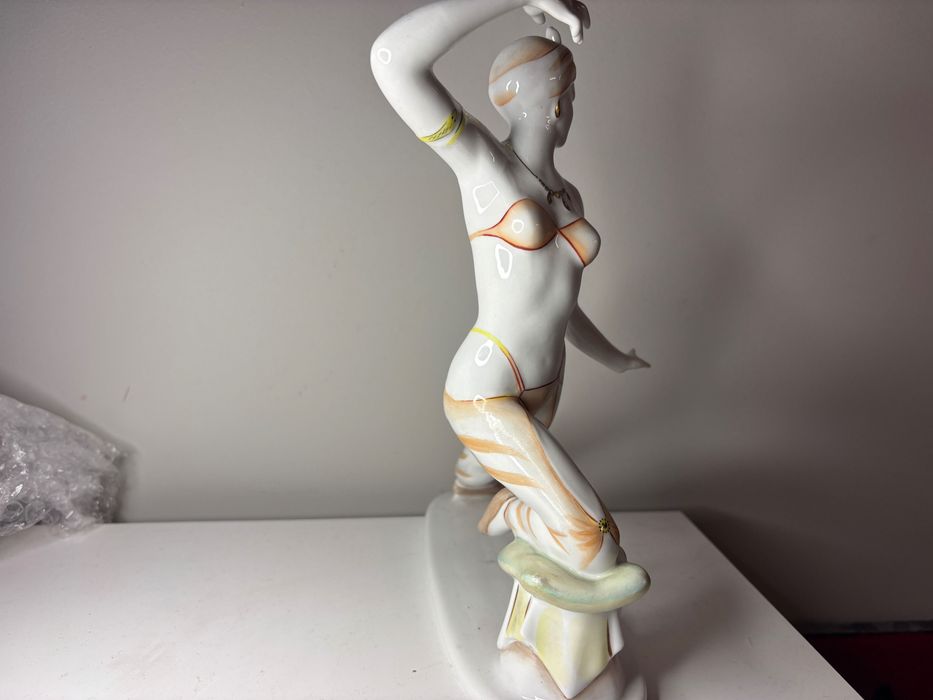 figurka kobieta w stylu art deco retro prl