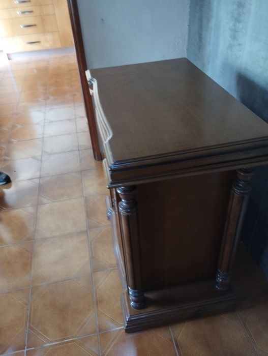 Mesa para televisão