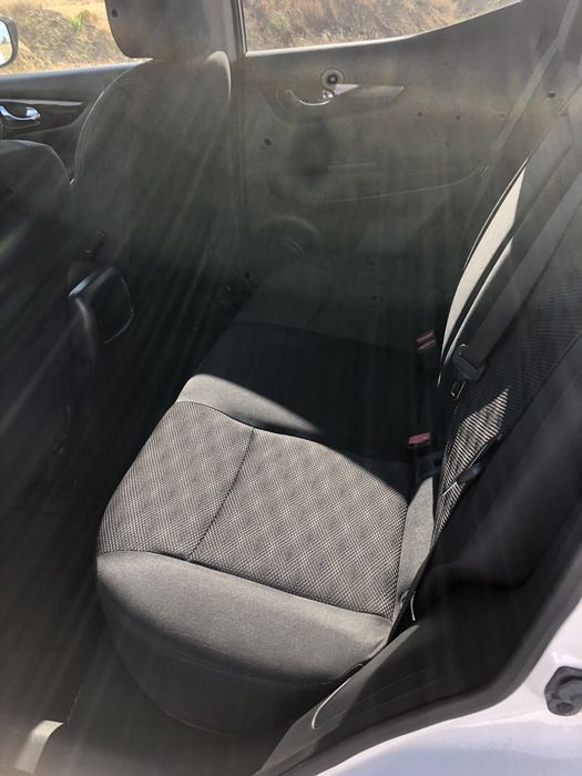Nissan Qashqai — fotografia 8