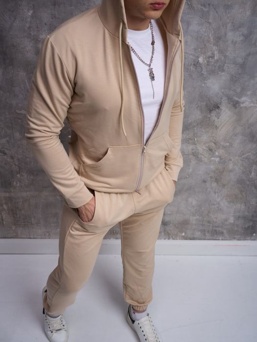 ОПТОВИЙ ПРОДАЖ одягу в Україні - співпраця для бізнесу