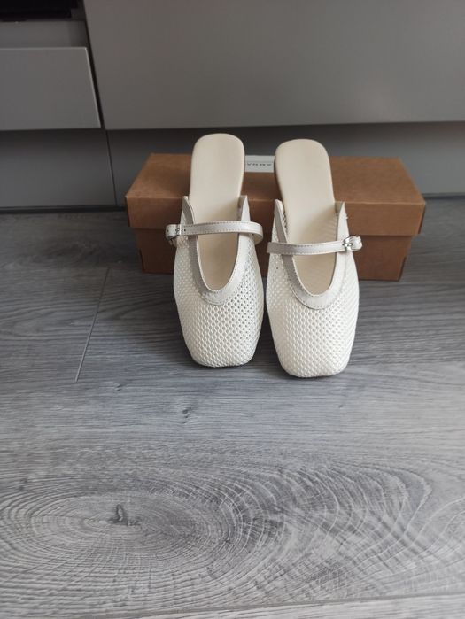 Шкіряні сабо, 38 розмір