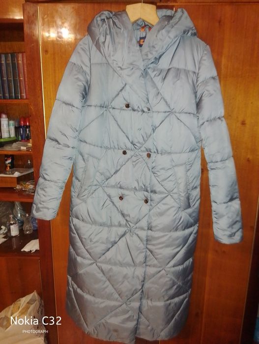 Куртка пуховик 44 розмір зимова