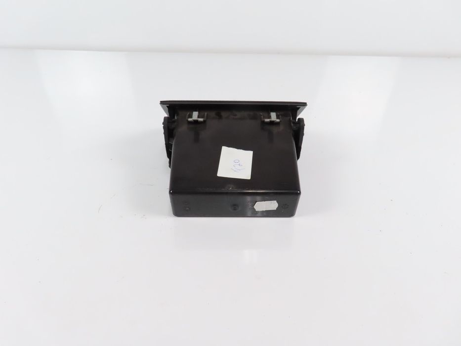 Porta-Objectos Bmw 1 Ref: 51459236583 / 9211310