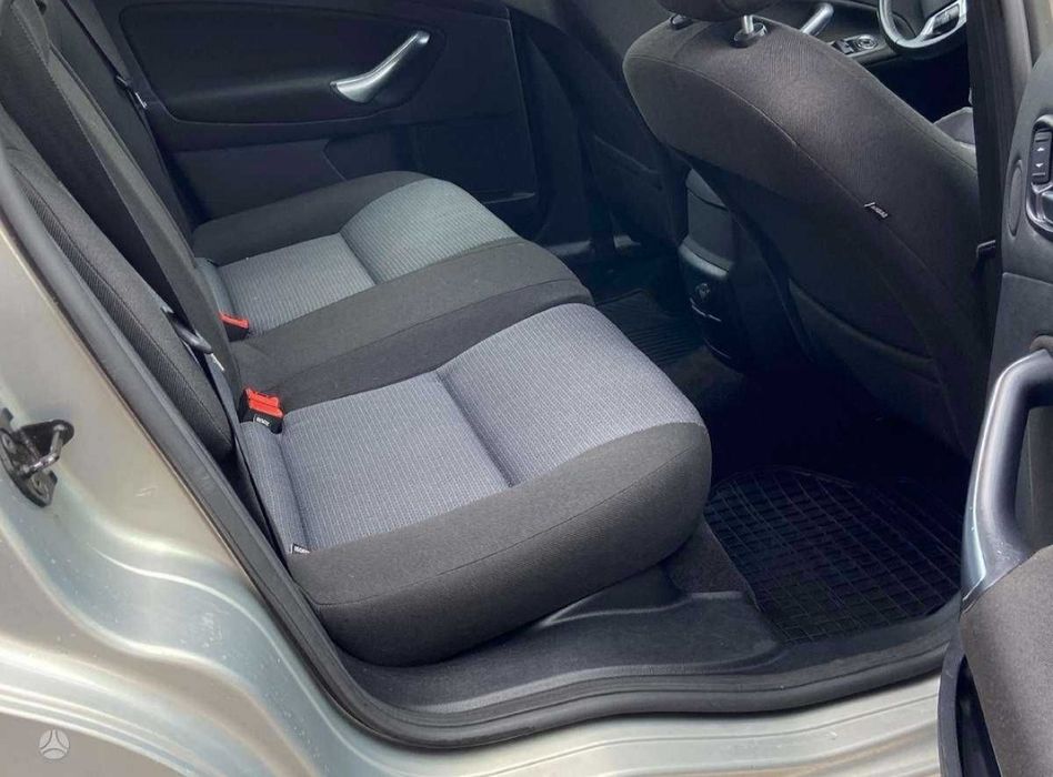 Обмін на елекрокар, земельну ділянку.