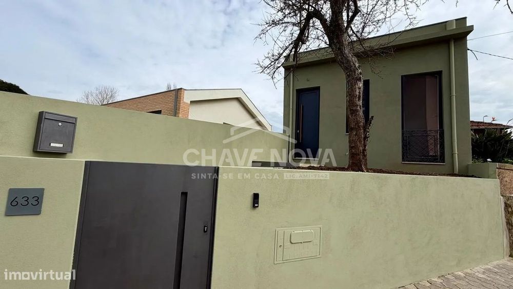 Moradia Renovada em São Felix da Marinha PRT/01604/CO