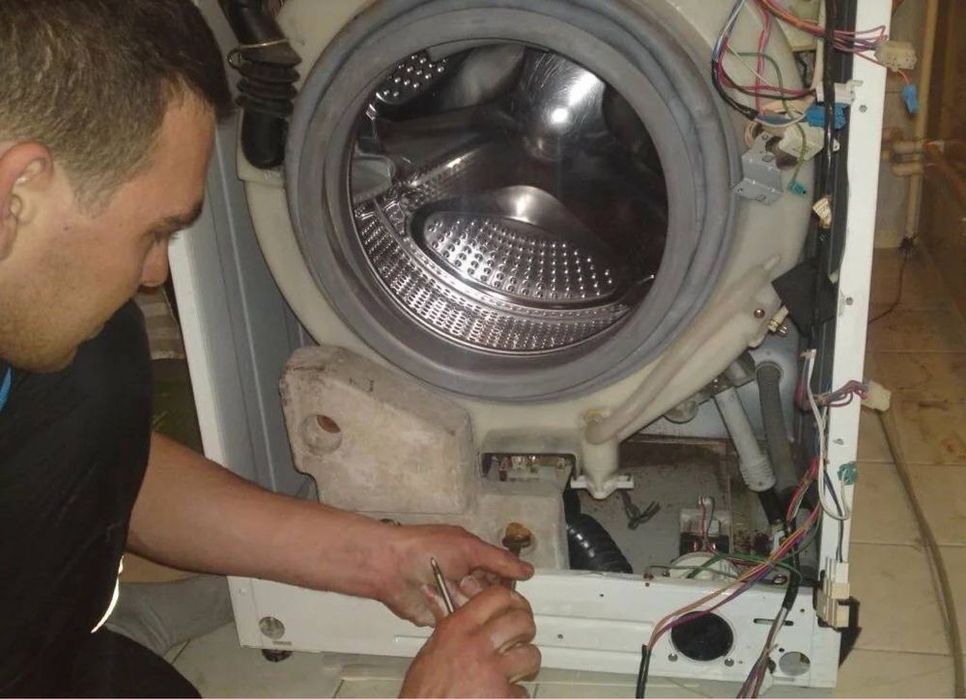 ШВИДКИЙ виїзд майстра! Ремонт пральних машин будь-якої складності Київ