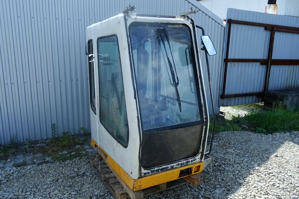 Kabina do koparki Liebherr R934B. R944. Cabin Liebherr