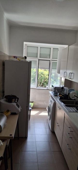Arrenda-se T2 Oeiras