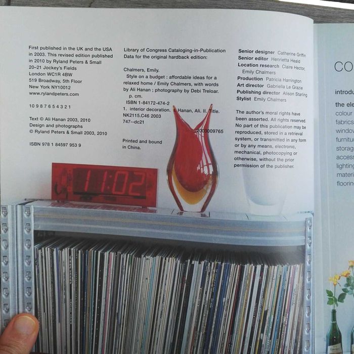 Livro decoração "Cheap Chic" de Emily Chalmers