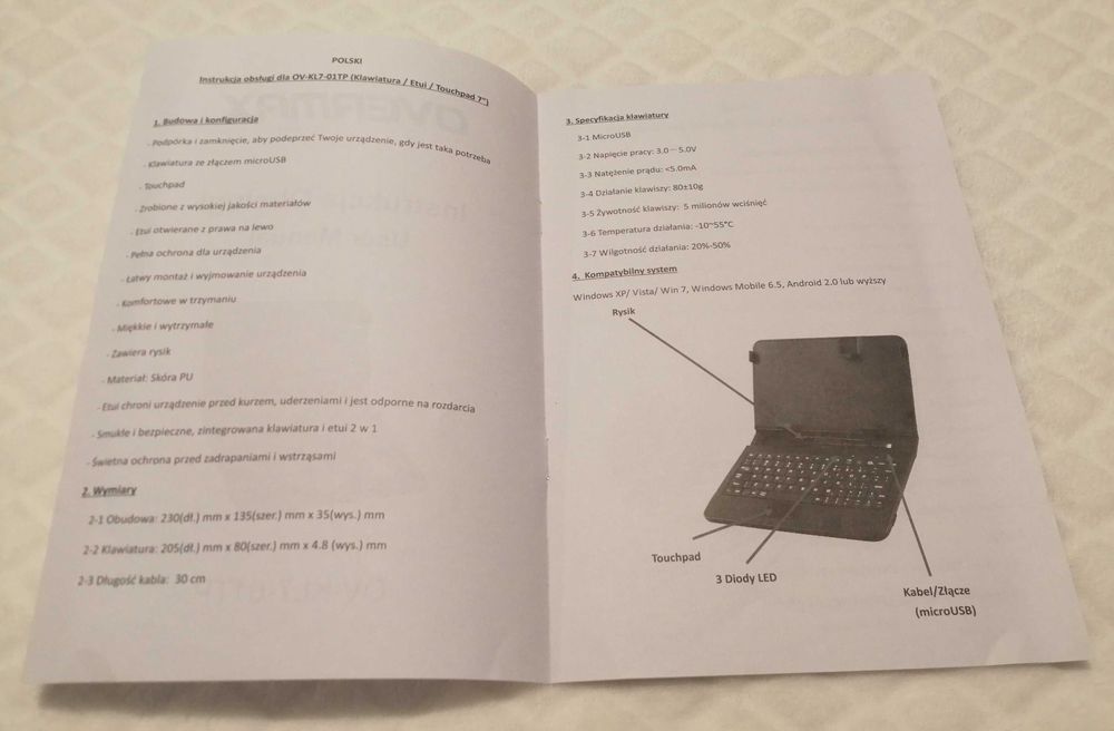 Etui ochronne z klawiaturą do tabletów 7’’