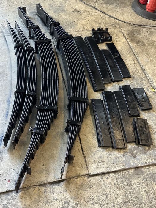 Рессоры зил 130 задние с подресорниками