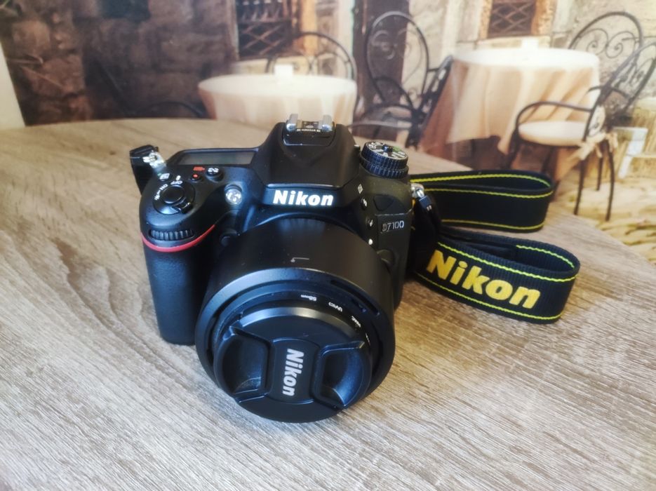 Фотоапарат Nicon D7100