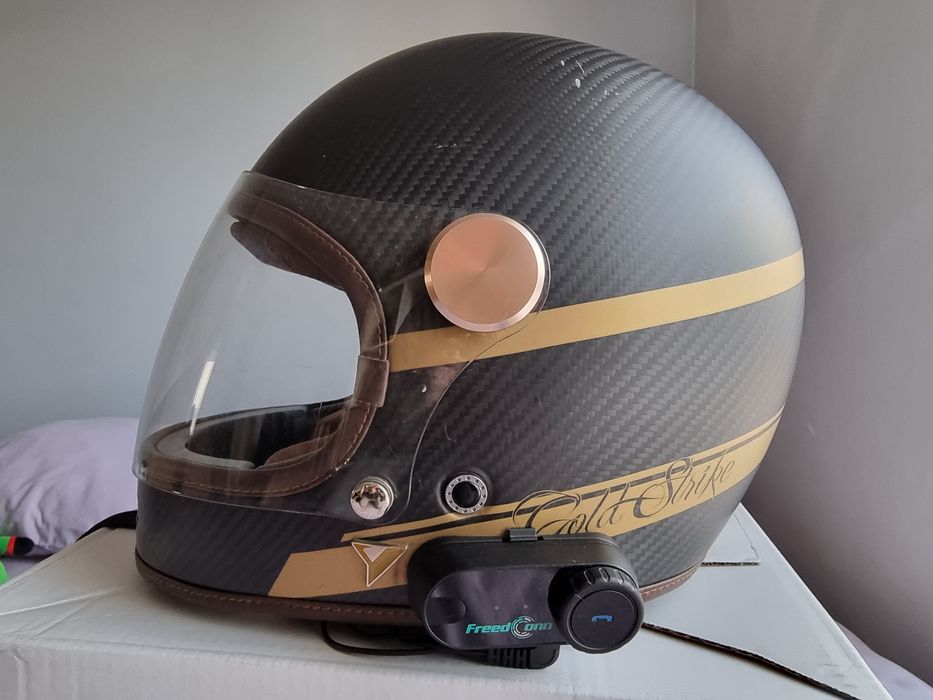 Capacete by city de carbono