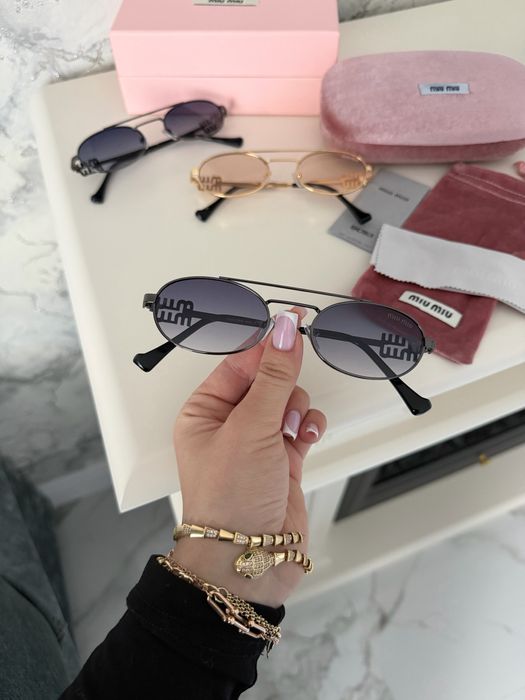 солнцезащитные очки Miu Miu полный комплект