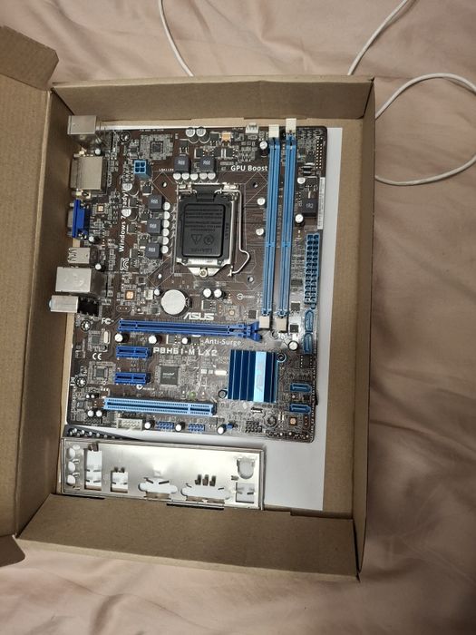 Материнська плата + процесор