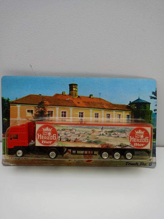 Zabawka model auto Man tir z naczepa