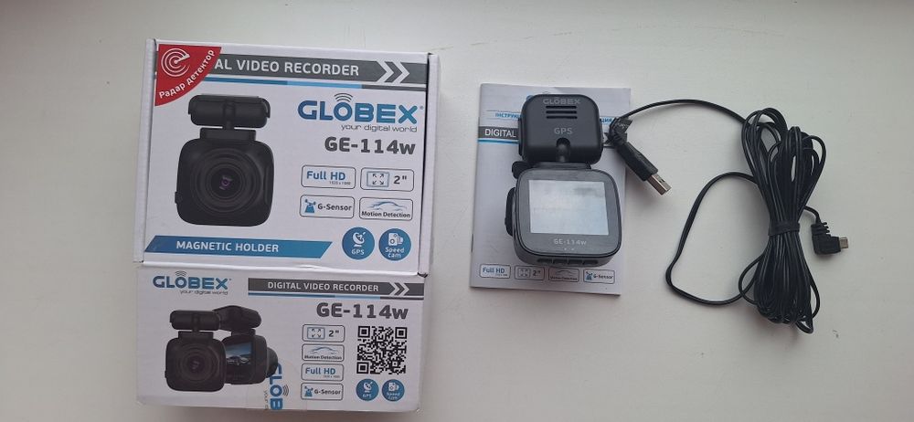 Відеореєстратор з GPS радаром GLOBEX GE-114E