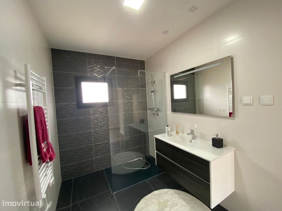 Moradia T3 em construção para venda, Nª Srª da Piedade, Ourém