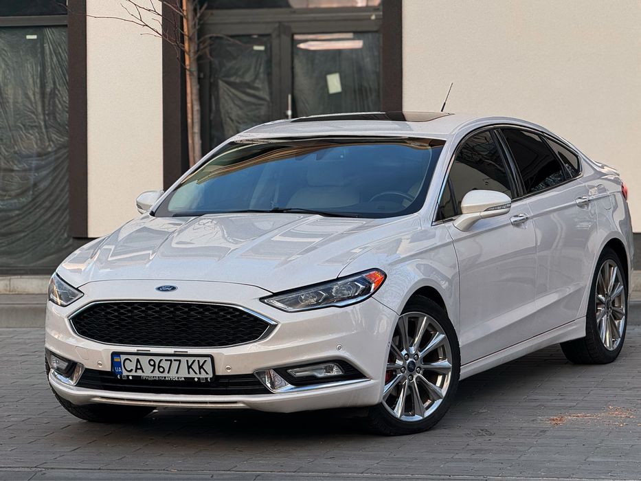 Продаж Ford Fusion 2.0 2017 AWD Platinum