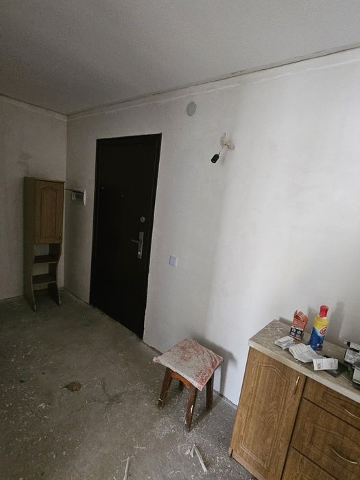 Продаж 2-кімнатної квартири на вул. Тролейбусній