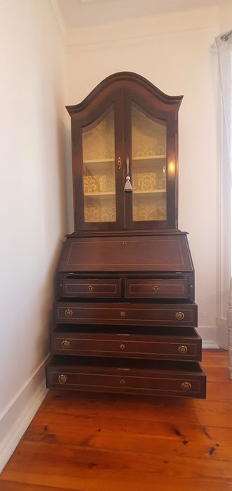 Escrivaninha antiga com Secretária e Livreira Antiga em Madeira com Vitrine