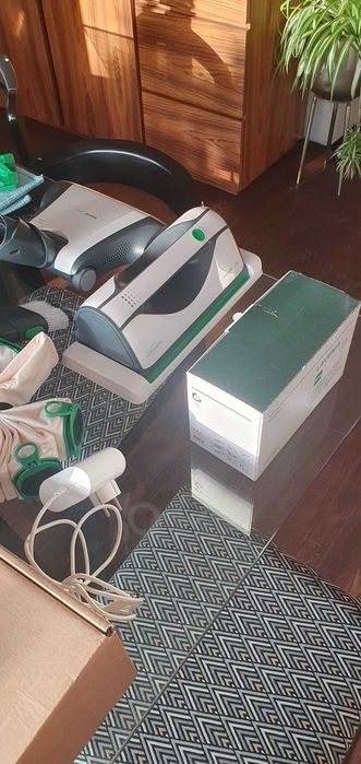 Aspirador sem Fios Vorwerk Kobold VB100 + Limpa-Vidros VG100 + Escova Estofos