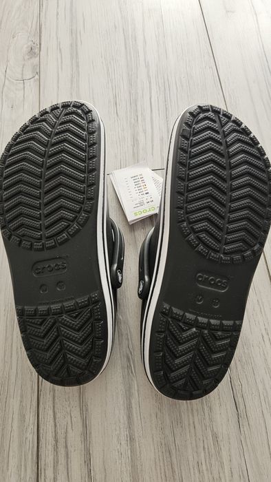 Klapki CROCS M11 45/46 czarne NOWE