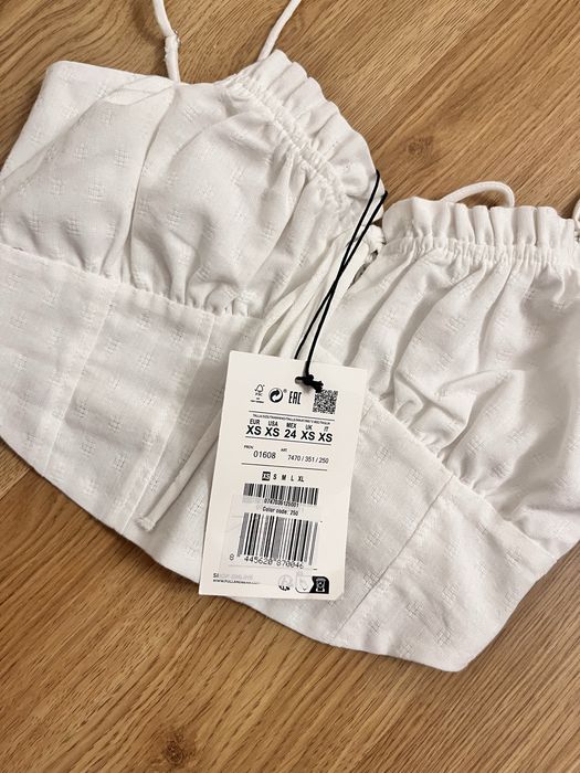 Biały top na ramiączkach XS pull&bear nowy z metką