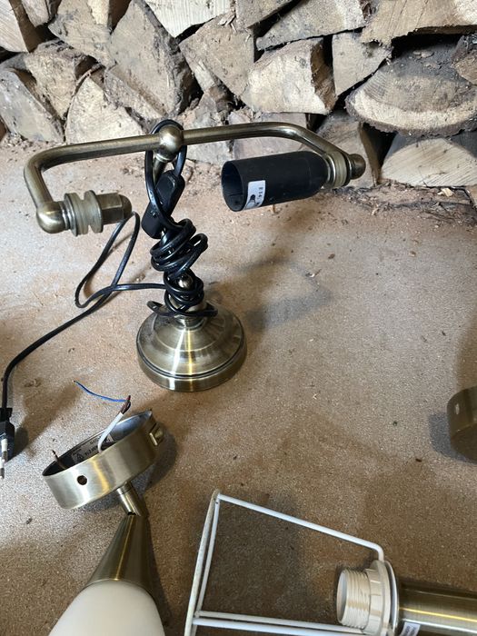 Lampa kinkiet lampka wynajem swiatlo żarowka