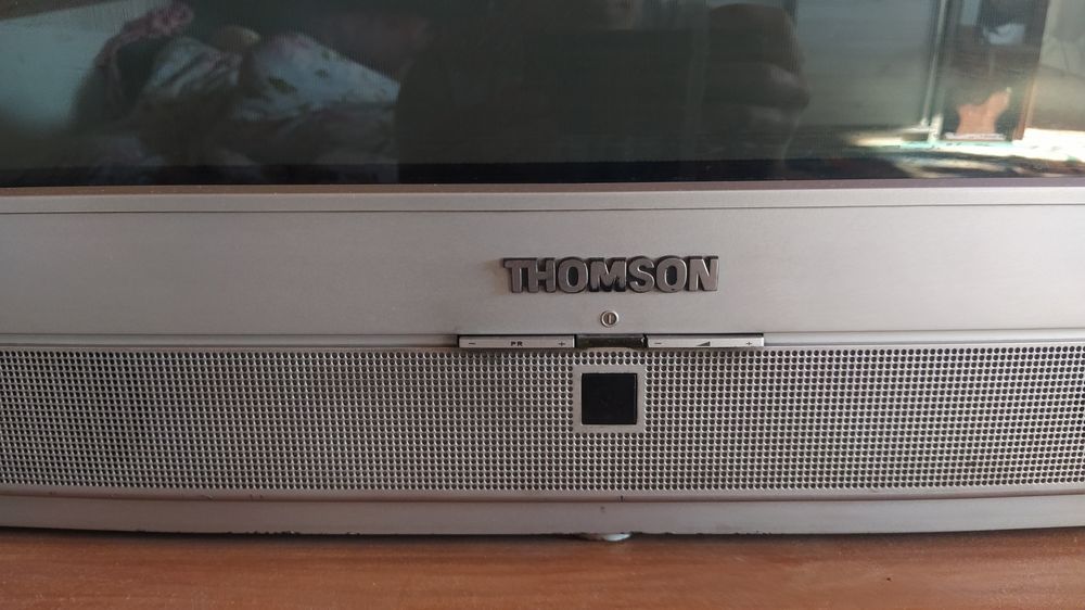Telewizor,przewody itp
