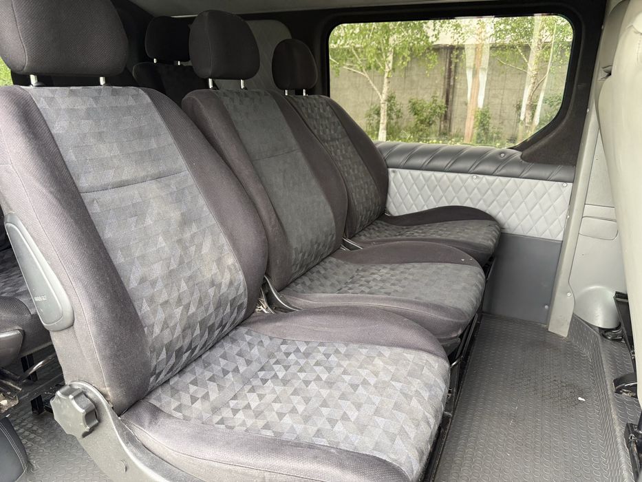 Opel Vivaro Пасажир!!! Ідеальний Стан 2.0 Двигун Авто Не ФАРБОВАНЕ!!! 1 Власник Рідний Пробіг 261 Тис.км