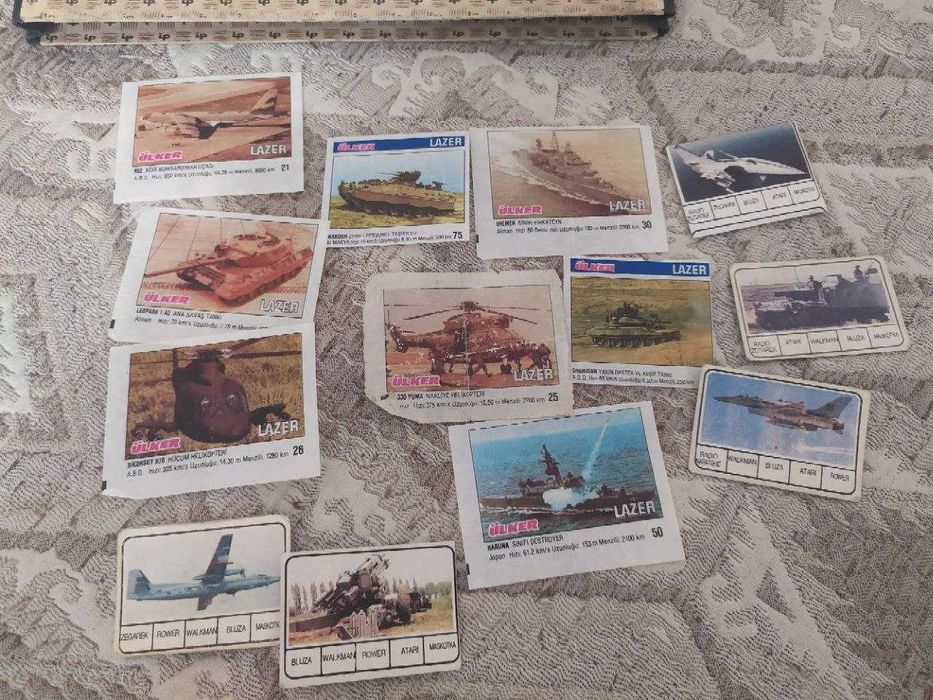 Вкладыши(фантики) спорт, деньги(валюта),дисней, барби, Turtless