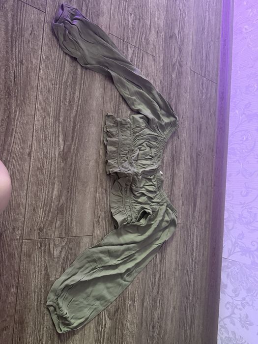 продам дешево б/у жіночі речі