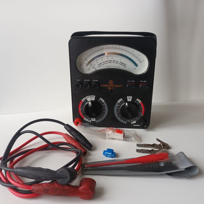 Multimetr analogowy Avometer model 8 Mk.7
