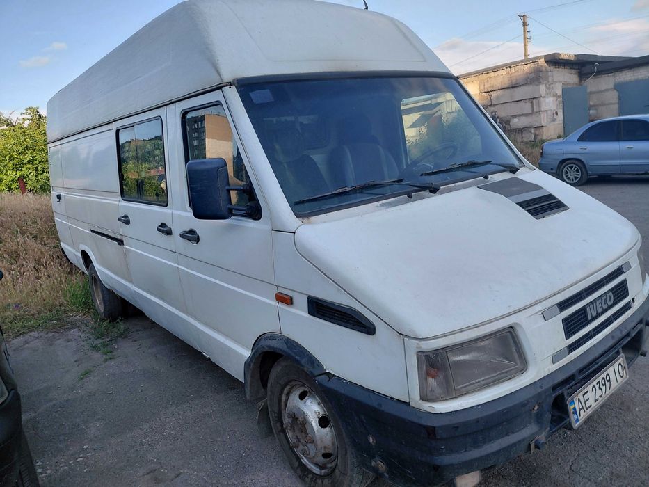 Автомобіль Івеко 3512