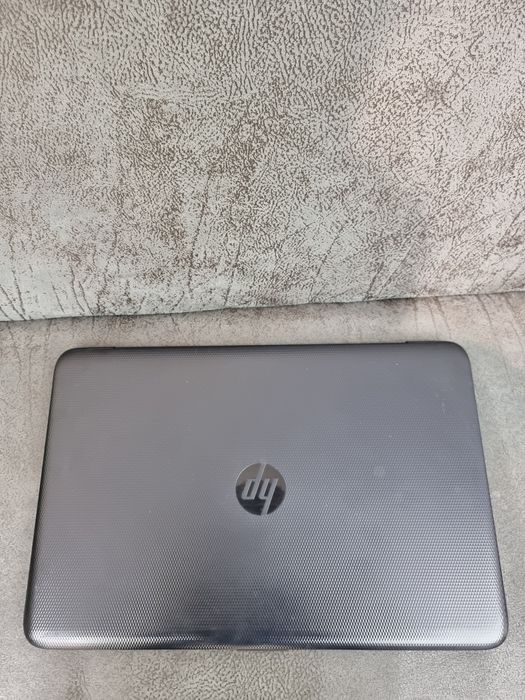 Ноутбук HP 15-AC653UR