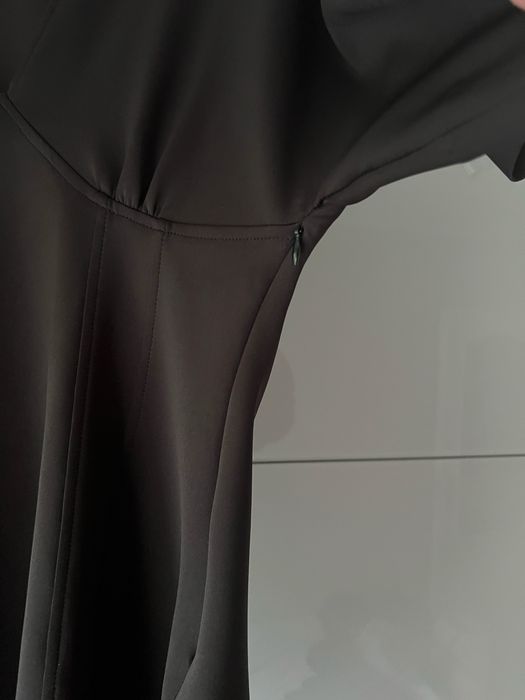 Czarna gorsetowa sukienka