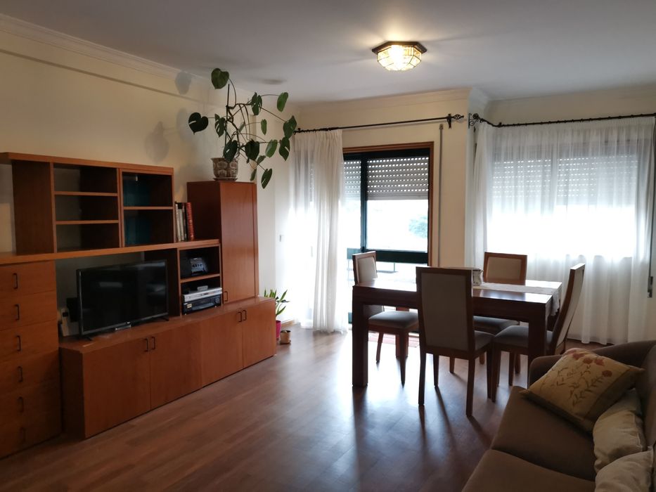 Apartamento T2+1 Circunvalação