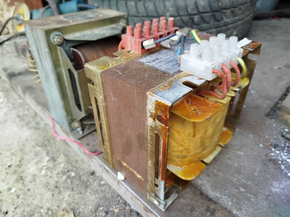 Продам трансформатори.