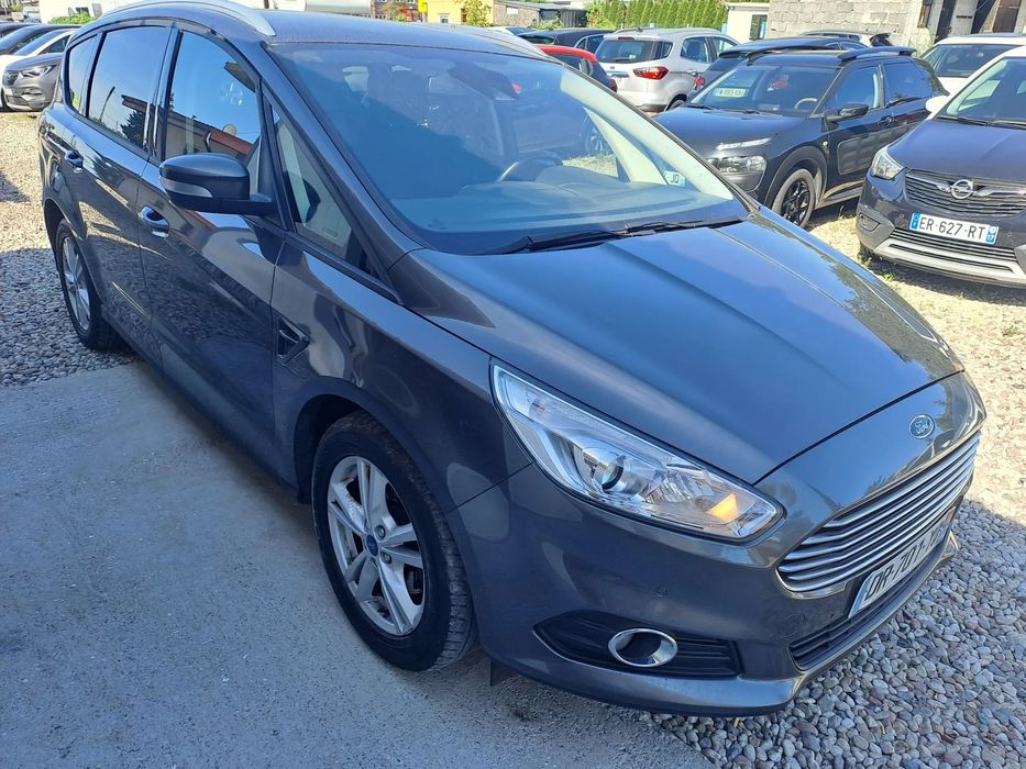 Ford S-Max